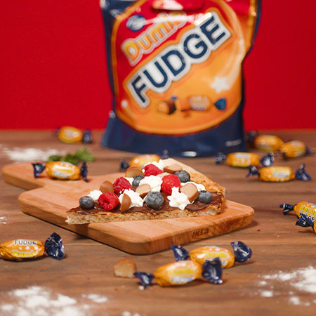 Dumle Fudge Dessert Pizza Fazer Dumle Fudge Dessert Pizza Fazer